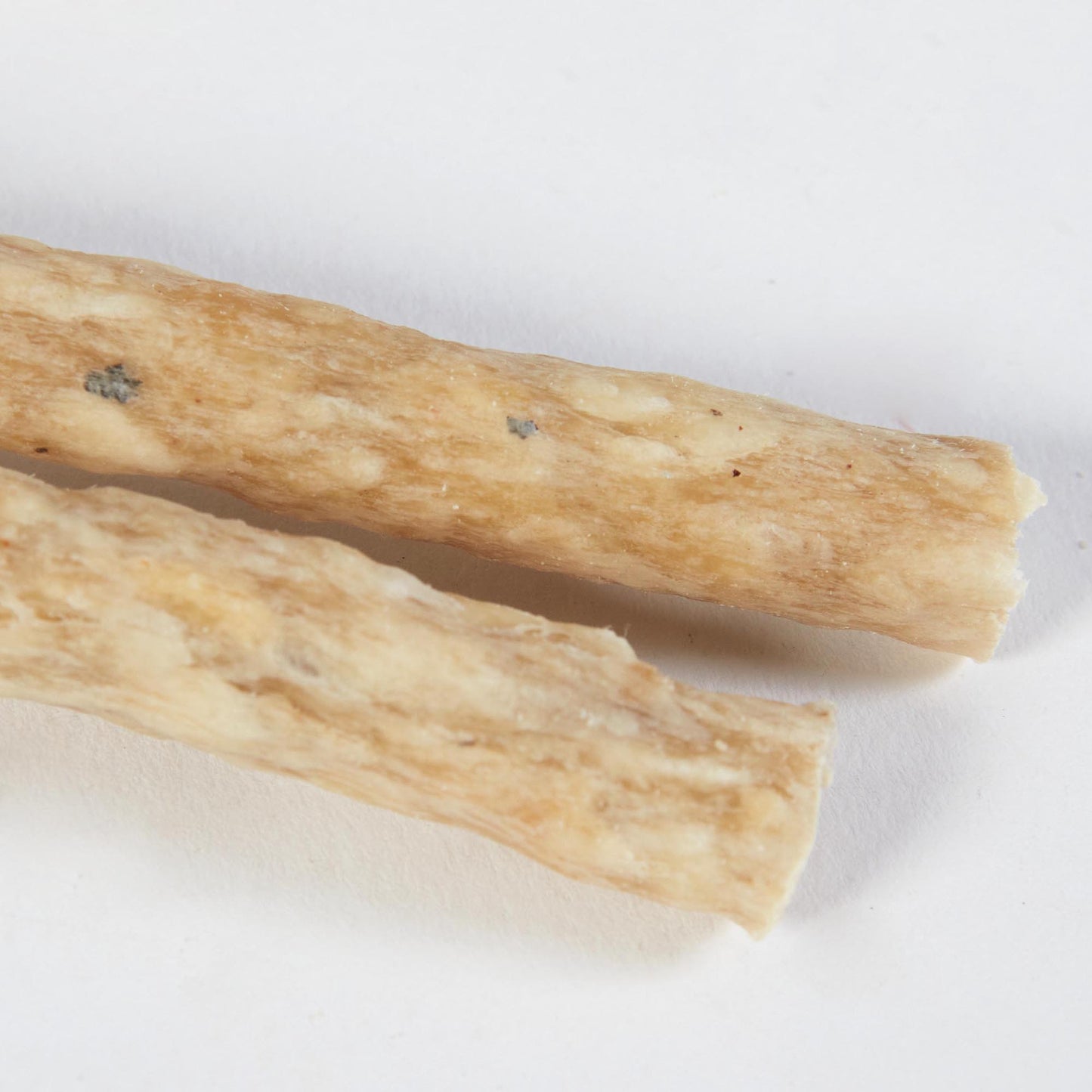 Tasty & Meaty Munchy Natural Rawhide Rolls | Natural Chewy Adult Dogs Treats | 100-Pack