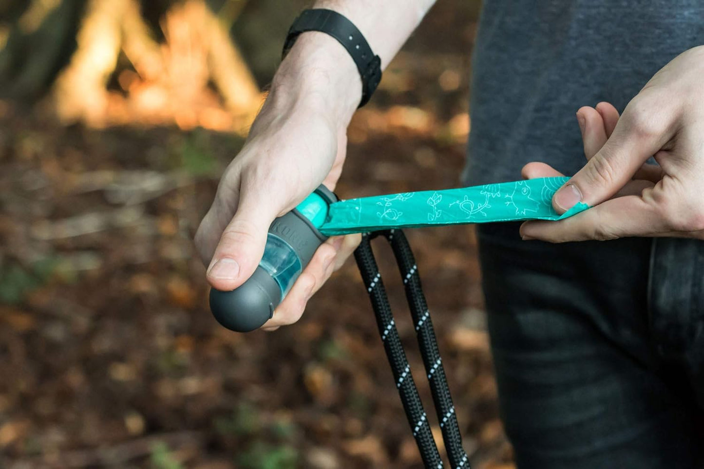 KONG HandiPOD Mini Interchangeable Dog Poop Bag Dispenser Starter Kit