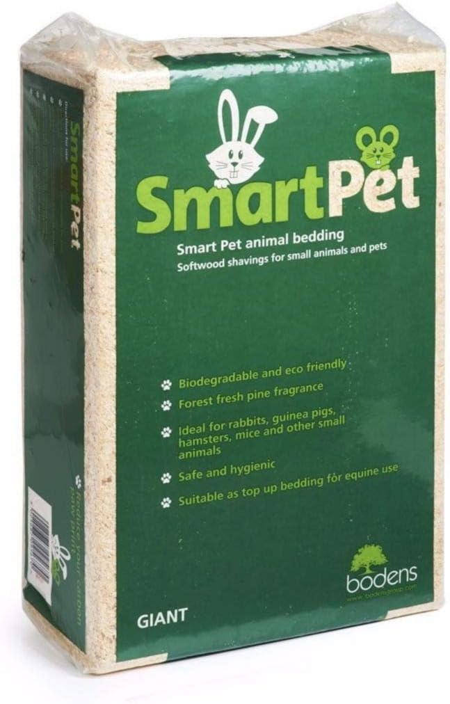 Front View of Smart Pet Wood Shavings Small Animal Bedding - 10kg