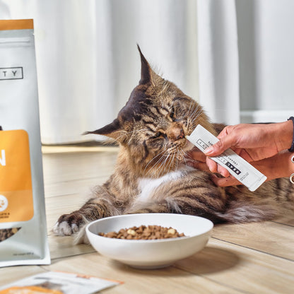 Real Simplicity Creamy Protein Treats Farm Raised Chicken Adult Cat Treat