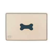 Banbury & Co Luxury Dog Feeding Mat