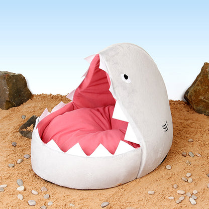 Ministry of Pets Sheila the Shark Igloo Cat & Dog Bed