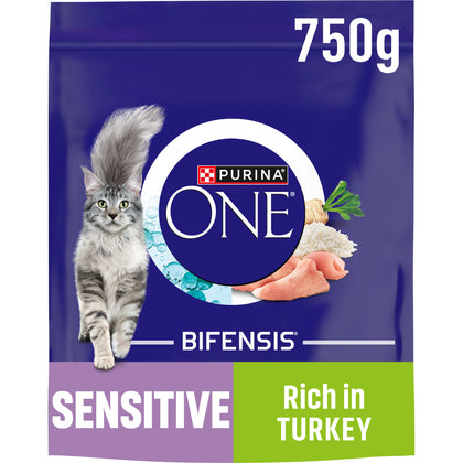Purina One Sensitive Dry Cat Food Rich in Turkey