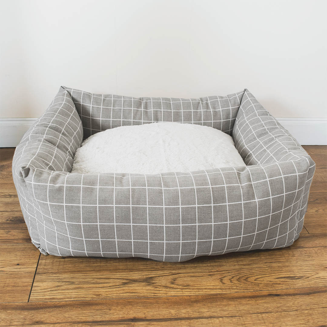 Dream Paws Check Sofa Grey Pet Bed