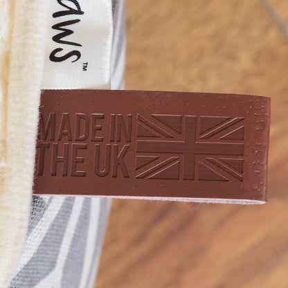 Dream Paws Geometric Cosy Grey Pet Bed