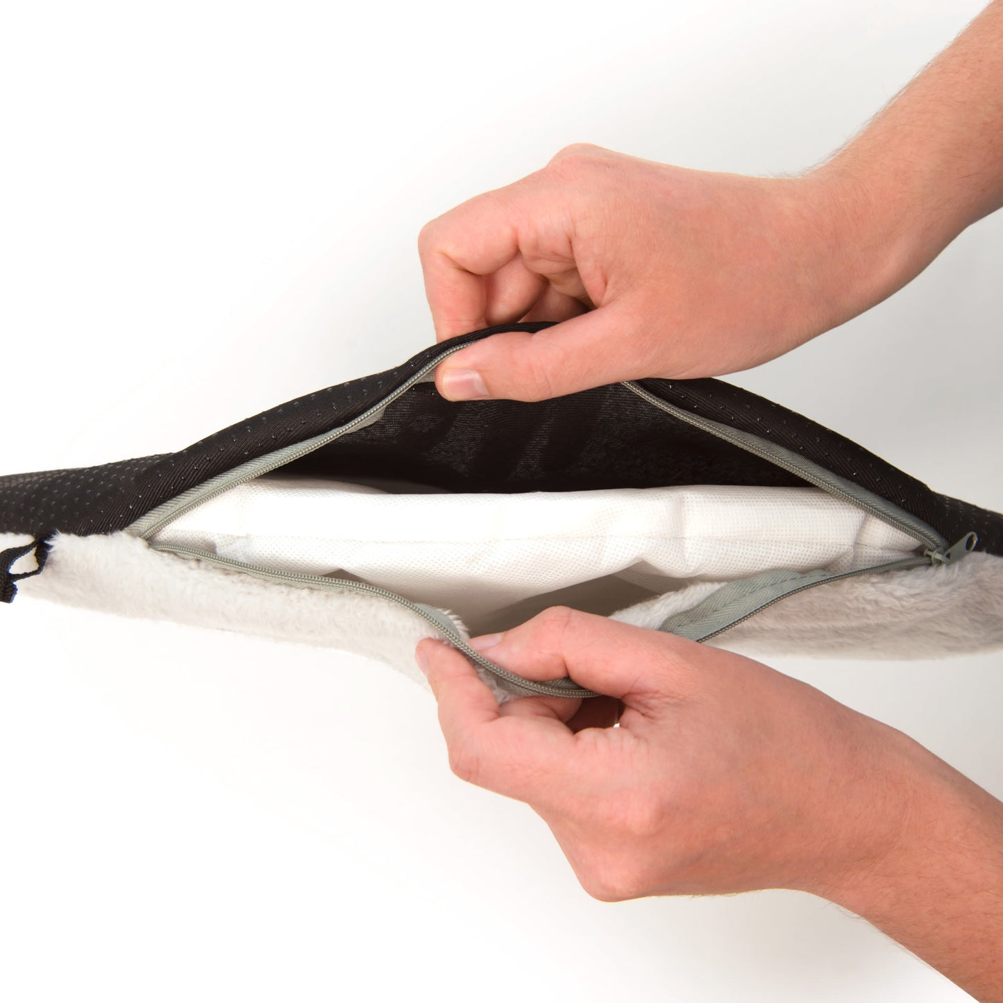 Catit Vesper Tunnel with Sleeping Cushion Cat Toy