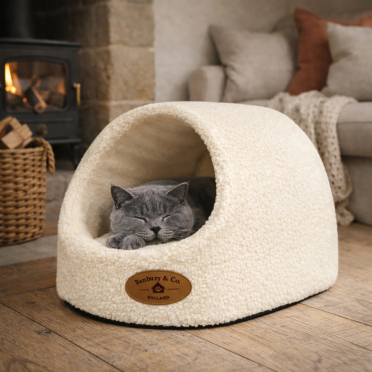 Banbury & Co Rural Retreats Almond Teddy Boucle Igloo Cat Bed
